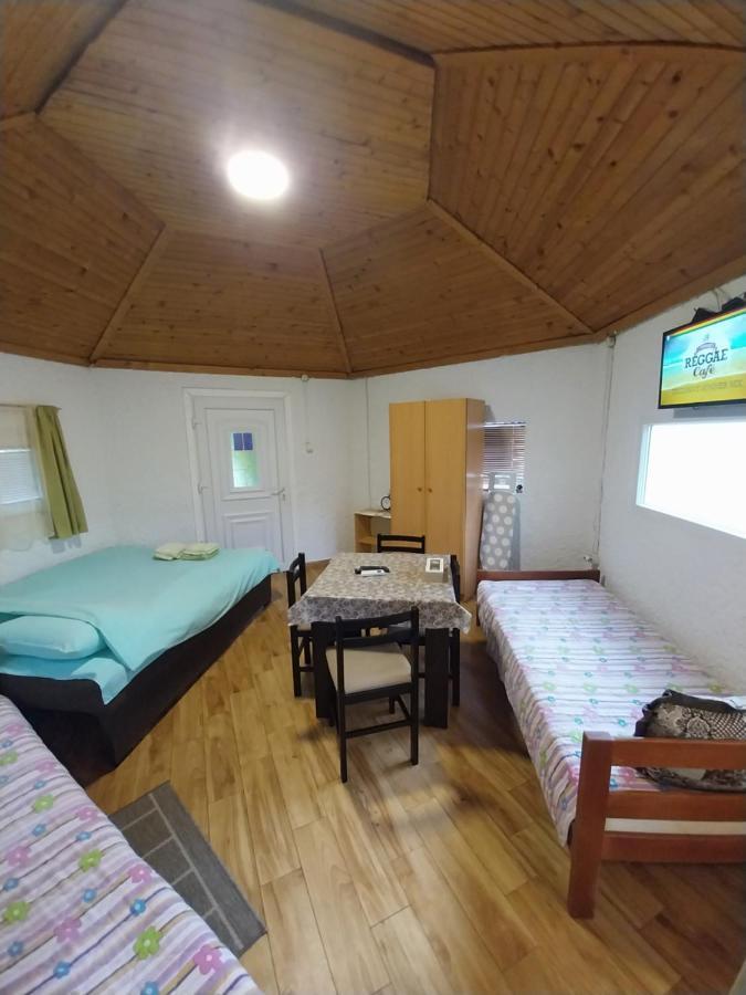 Petkovic Apartmani 1 Tivat Extérieur photo