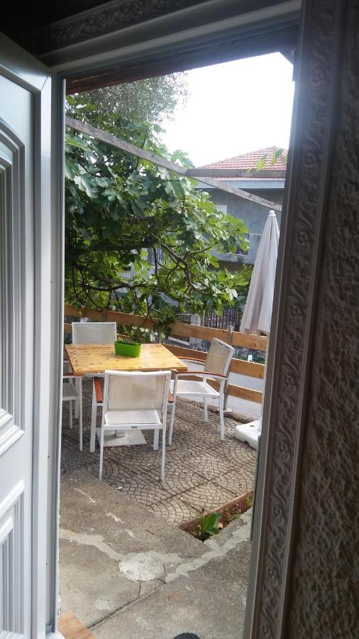 Petkovic Apartmani 1 Tivat Extérieur photo